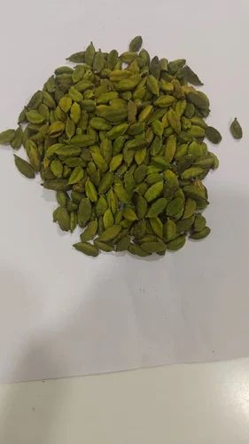 Green cardamom 8 mm