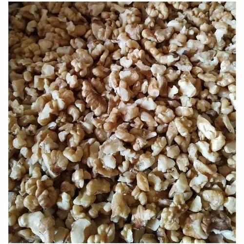 Broken Walnut Kernel, Packaging Type: Vacuum Bag, Packaging Size: 5 Kg