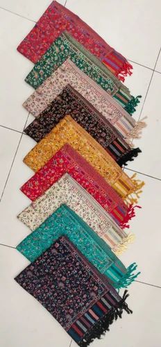 Polywool Woolen Kani Stole