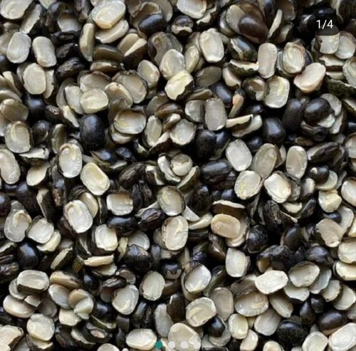 Green Aura Unpolished Urad Dal With Chilka (Split Black Gram)
