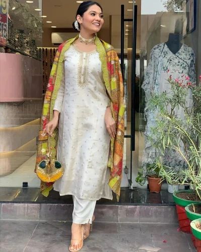 Vicsoce chanderi Suits