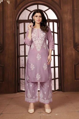 Kashmiri Style Pure Chikankari Embroidery Work Free Size Fancy Kurti& Bottom At Wholesale Rate
